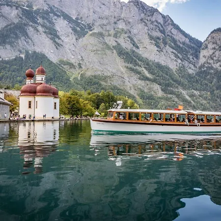 Watzmannblick Apartman *